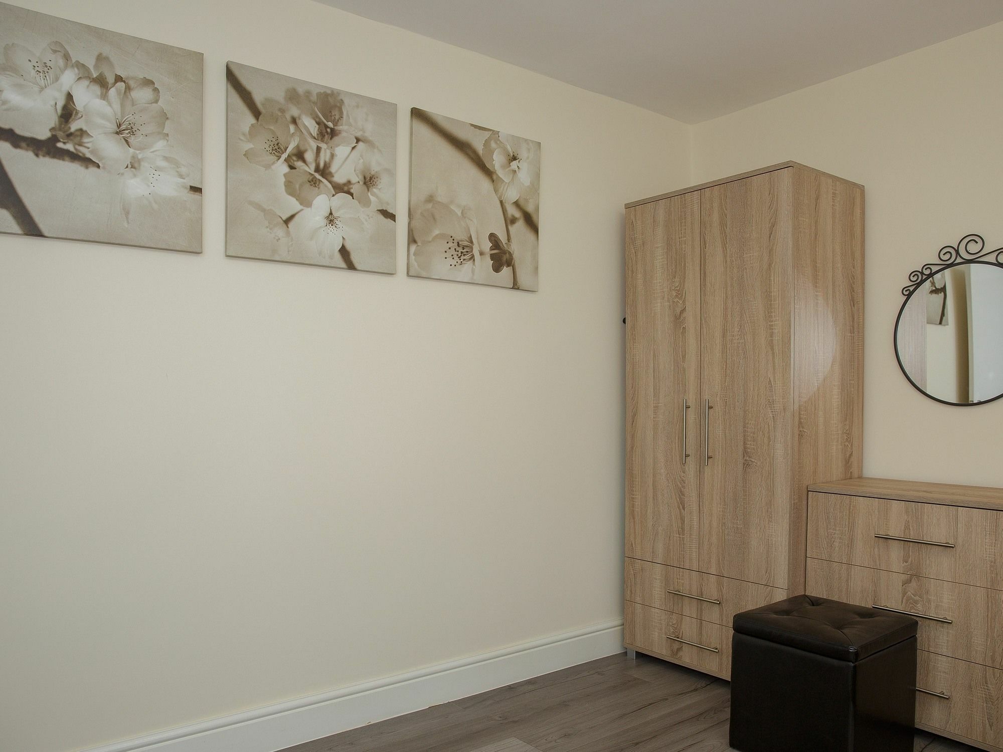 Gooseacre Rooms Harrow Bagian luar foto