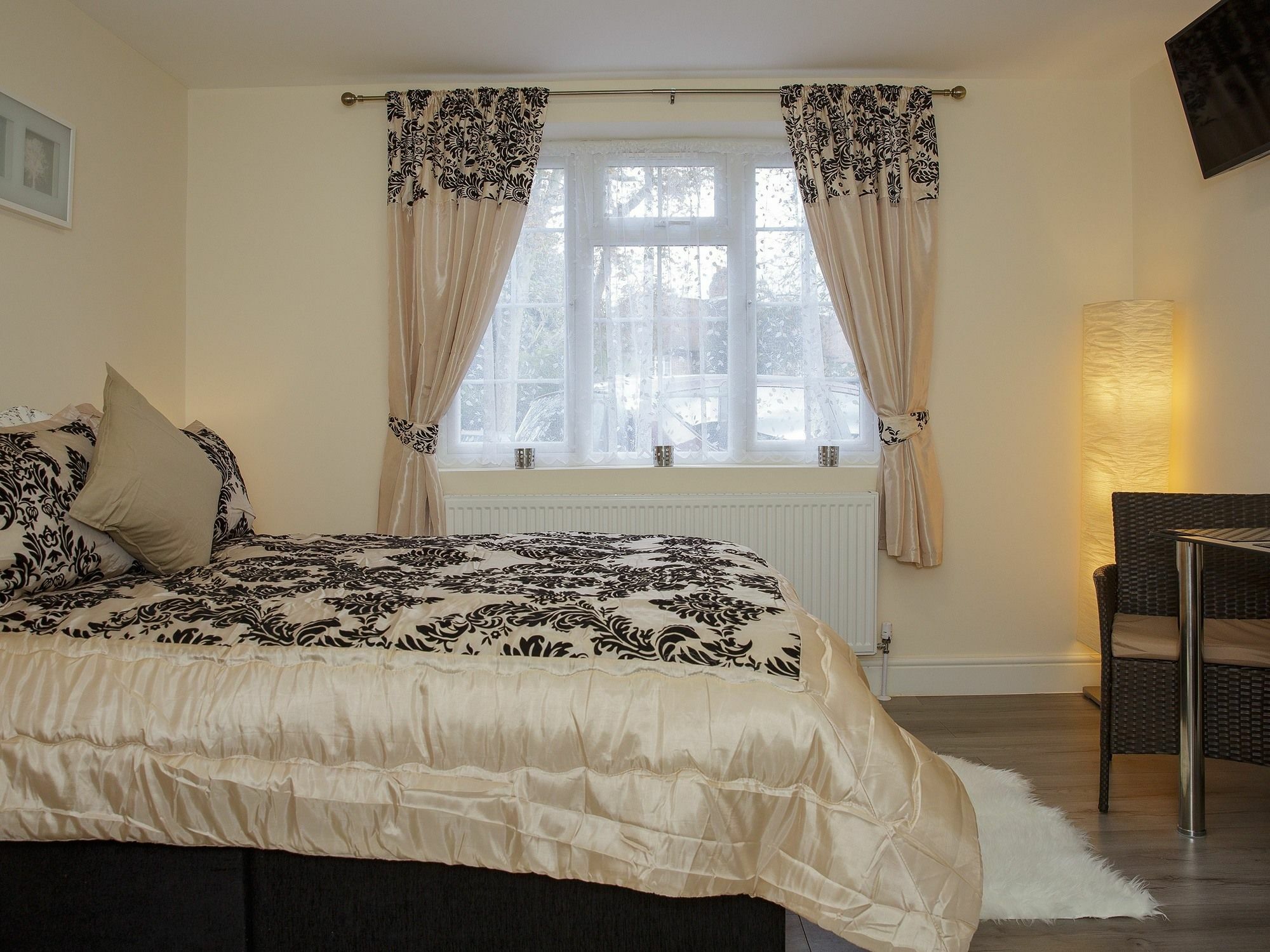 Gooseacre Rooms Harrow Bagian luar foto