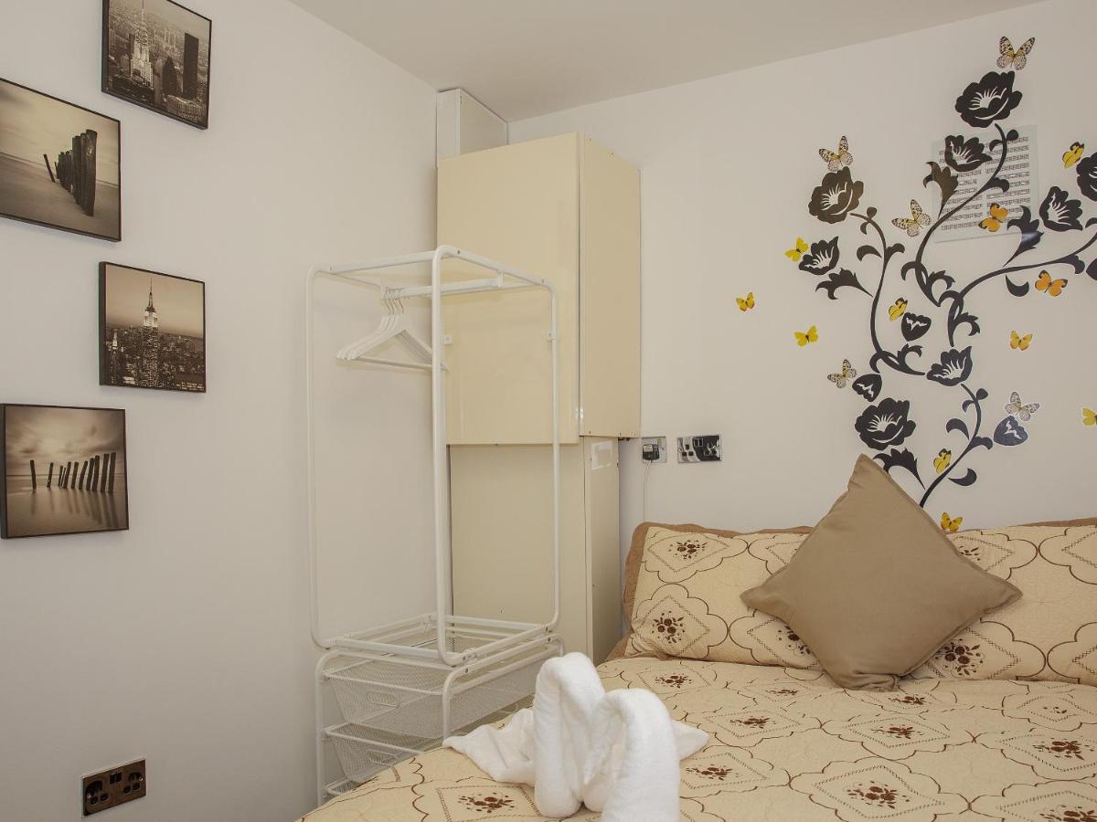 Gooseacre Rooms Harrow Ruang foto